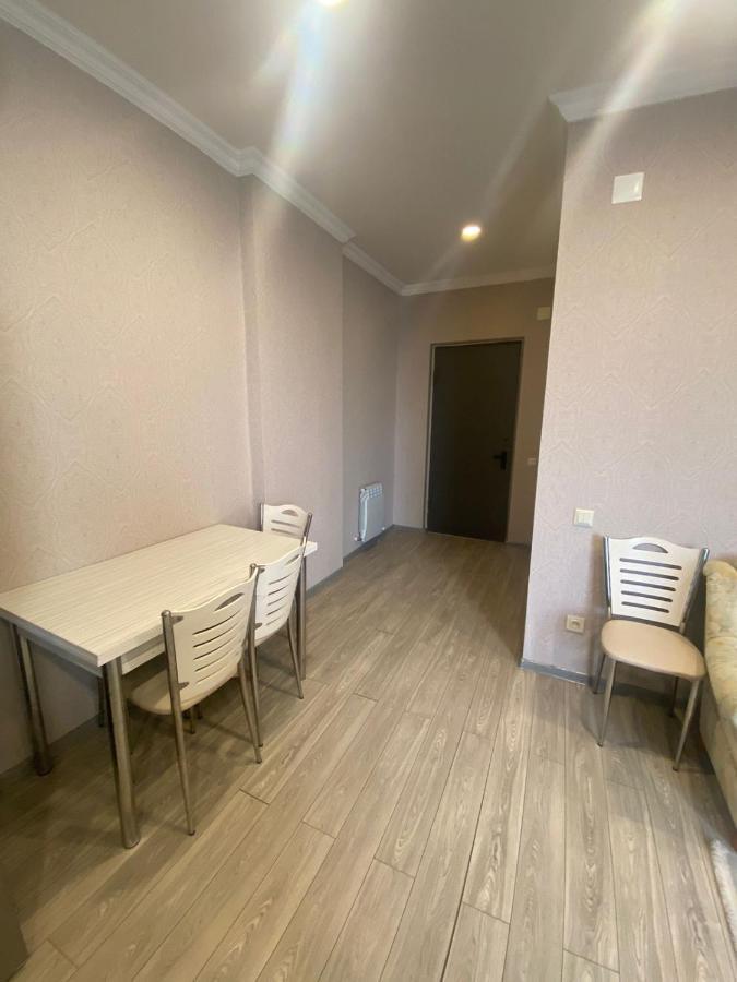 Black Apartment *
